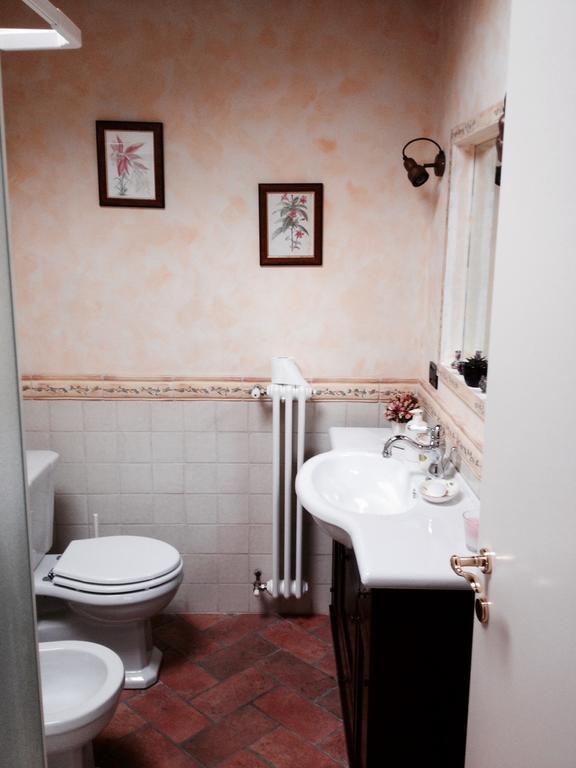 B&B Villa Rossana Langhirano Phòng bức ảnh